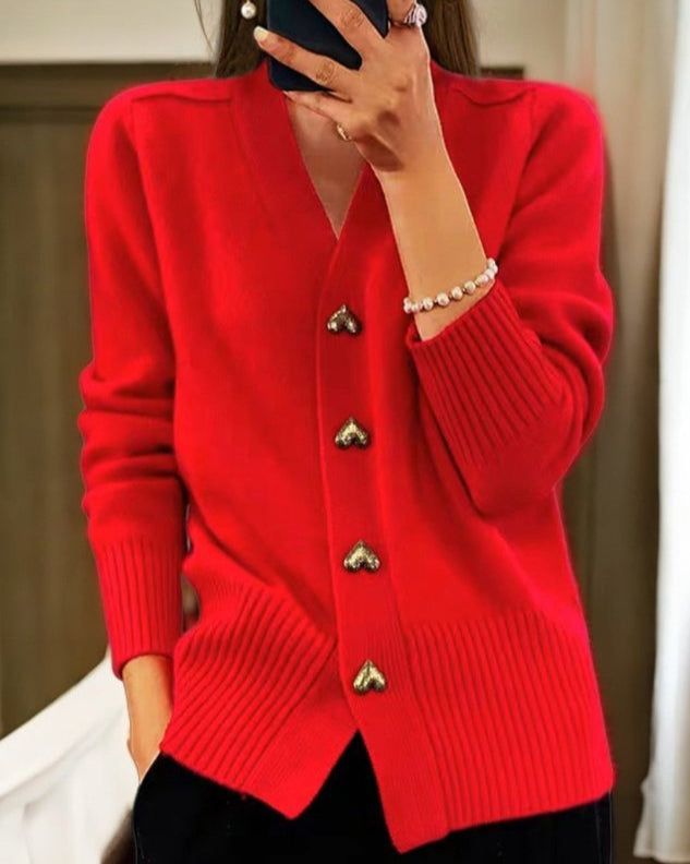 Amora - Cardigan Elegante con Bottoni a Cuore